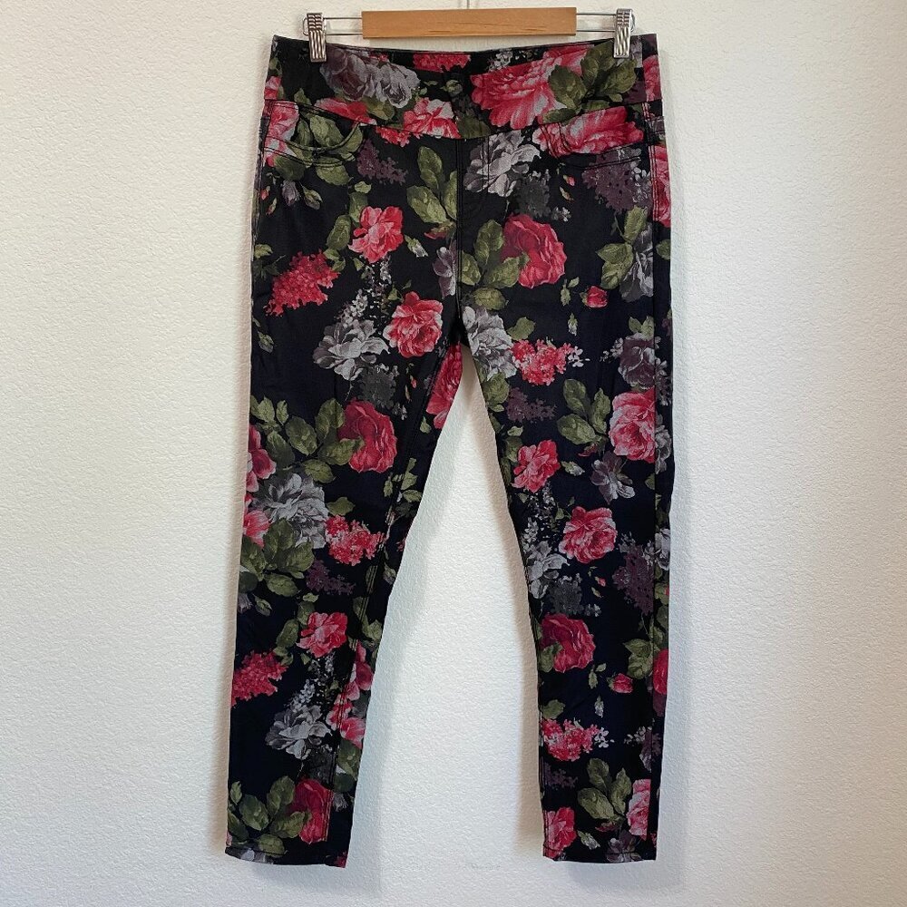 Soft Surroundings Pull-on Black Floral Leggings Pants Medium - Picture 2 of 8